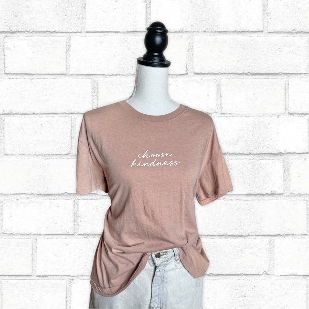 Zoe + Liv Blush Pink Mauve Choose Kindness Simple Graphic T-Shirt